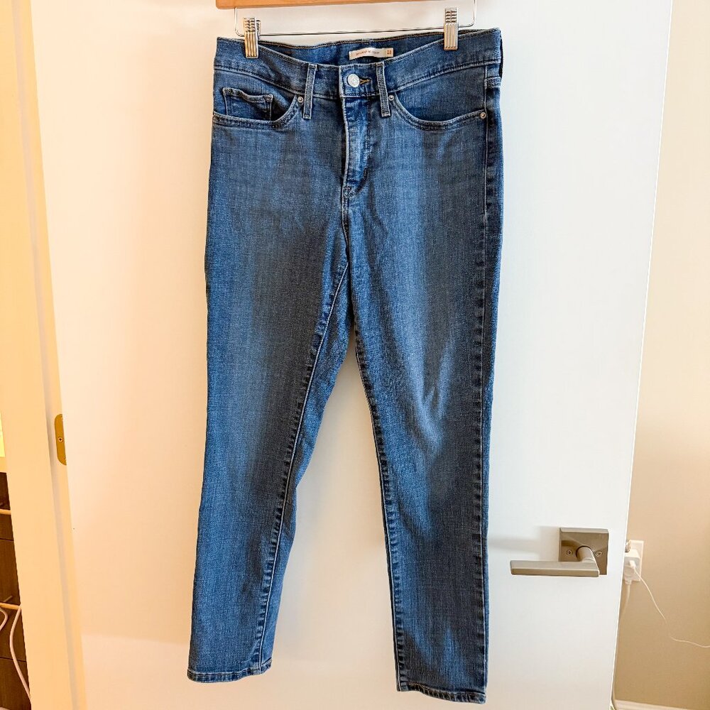 Levis 311 Shaping Skinny Jeans - Size 28
